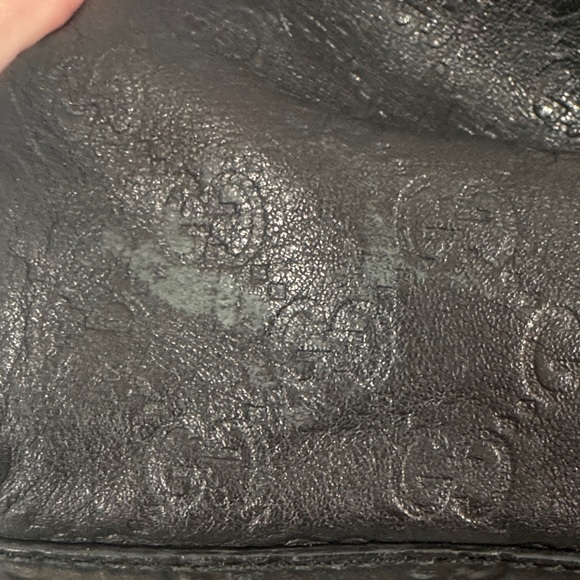 Gucci Hobo Bag in Black with Gold - Picture 7 of 9